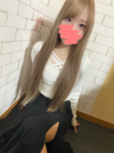 マユ